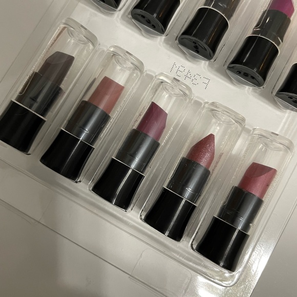 Lipstick bundle - Picture 12 of 12